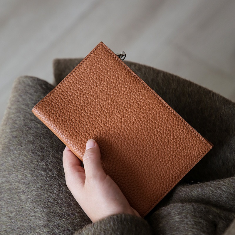 Leather Passport Holder Covers - Board Game Book avaliação e preço